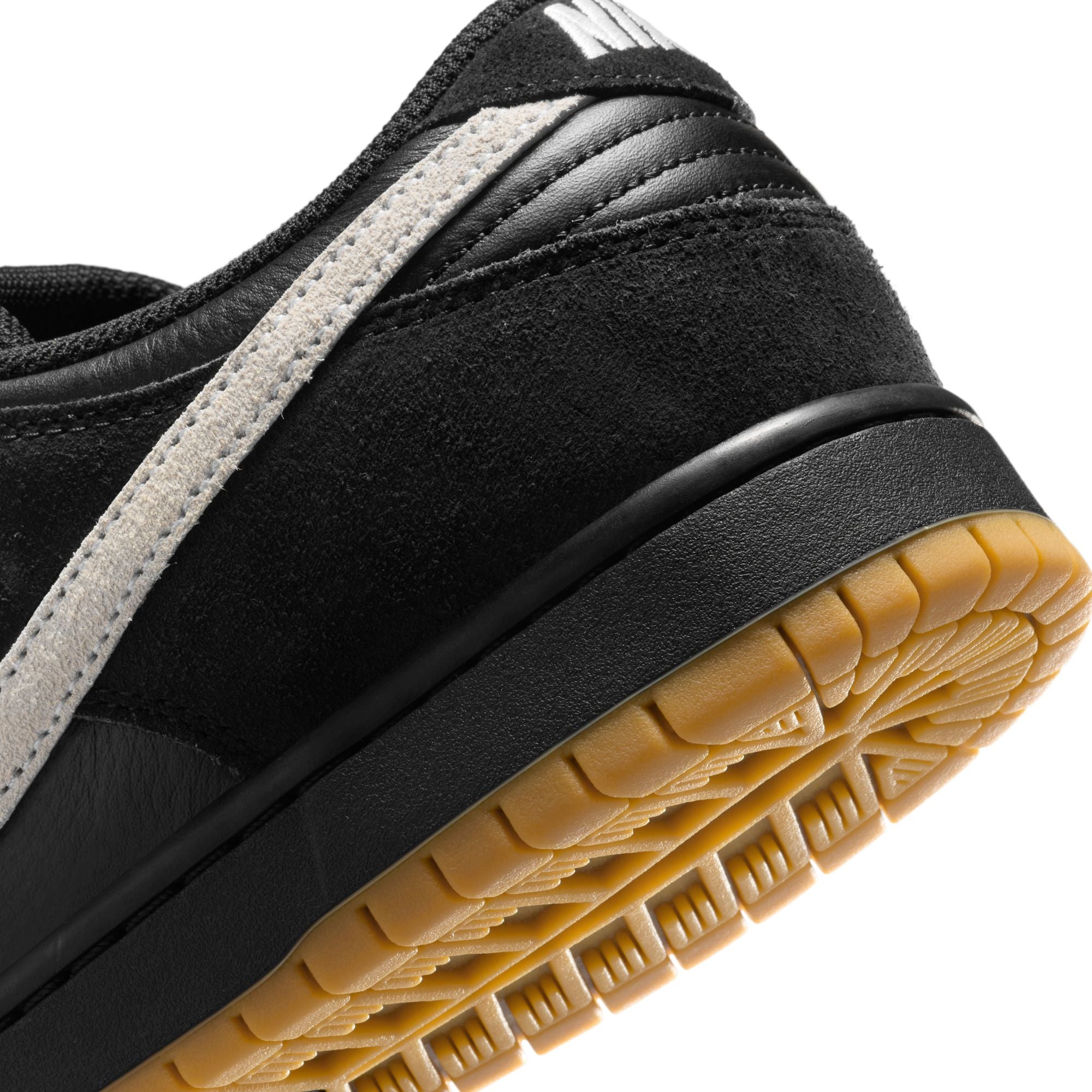 Nike SB Dunk Low Pro Shoes - Black/White-Black-Gum Light Brown