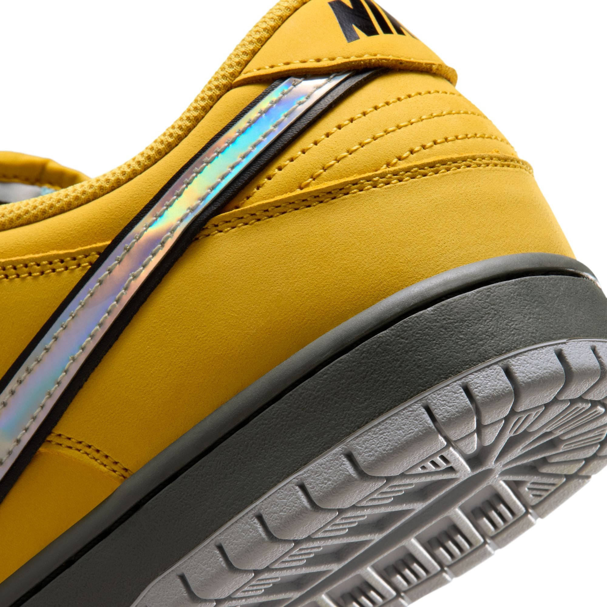 Nike SB Muni Fast Pass Dunk Low Pro Shoes - Lightning/Wolf Grey-Denim Turquoise