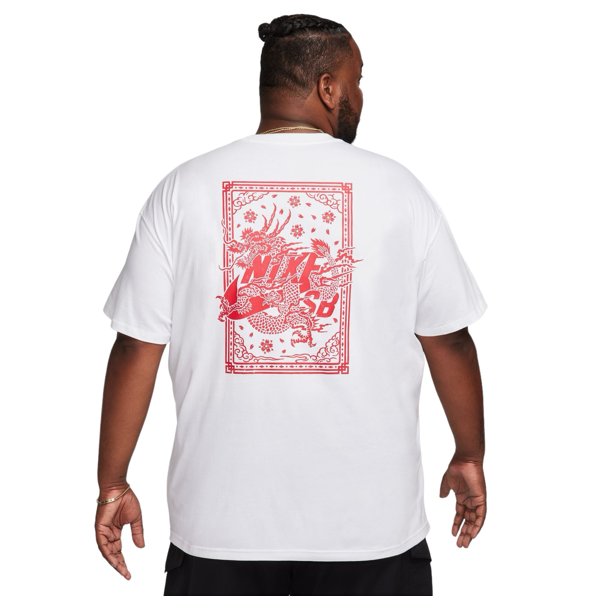 White nike short sleeve t-shirt with red swoosh logo on front and red dragon graphic on back. Free uk shipping for orders over £50