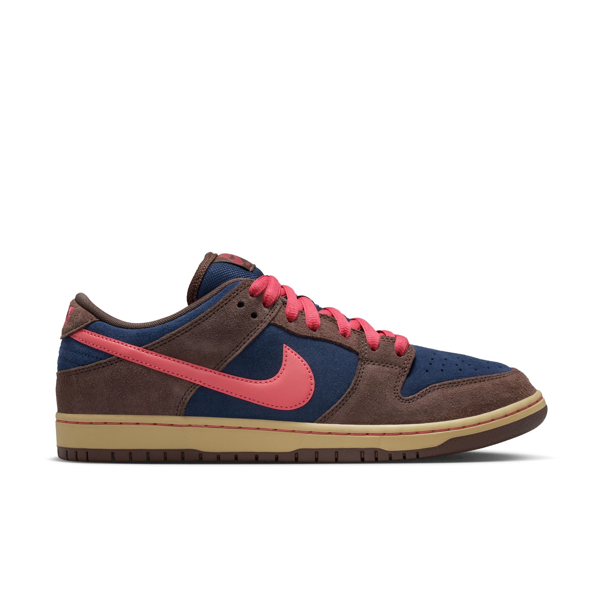 Nike SB Dunk Low Pro Shoes - Baroque Brown/Adobe