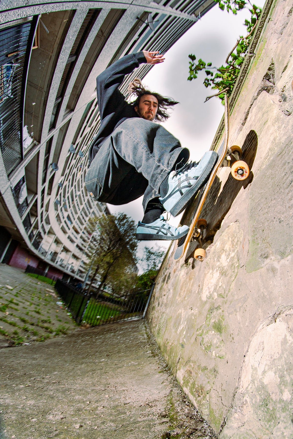 Cameron Lenton Photos