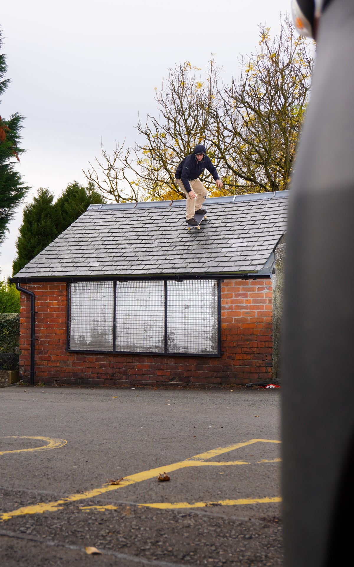 Dean Mackie Photos