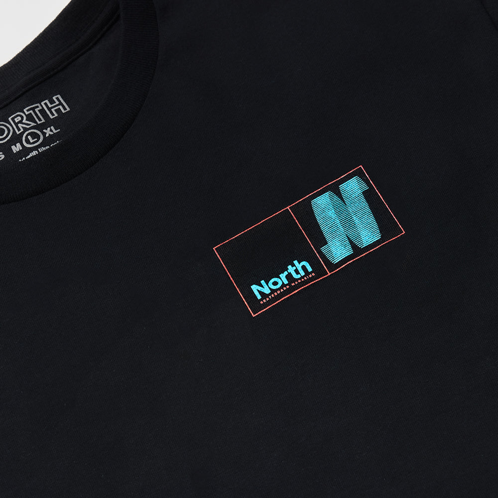 North N Logo T-shirt - Black/Blue/Red