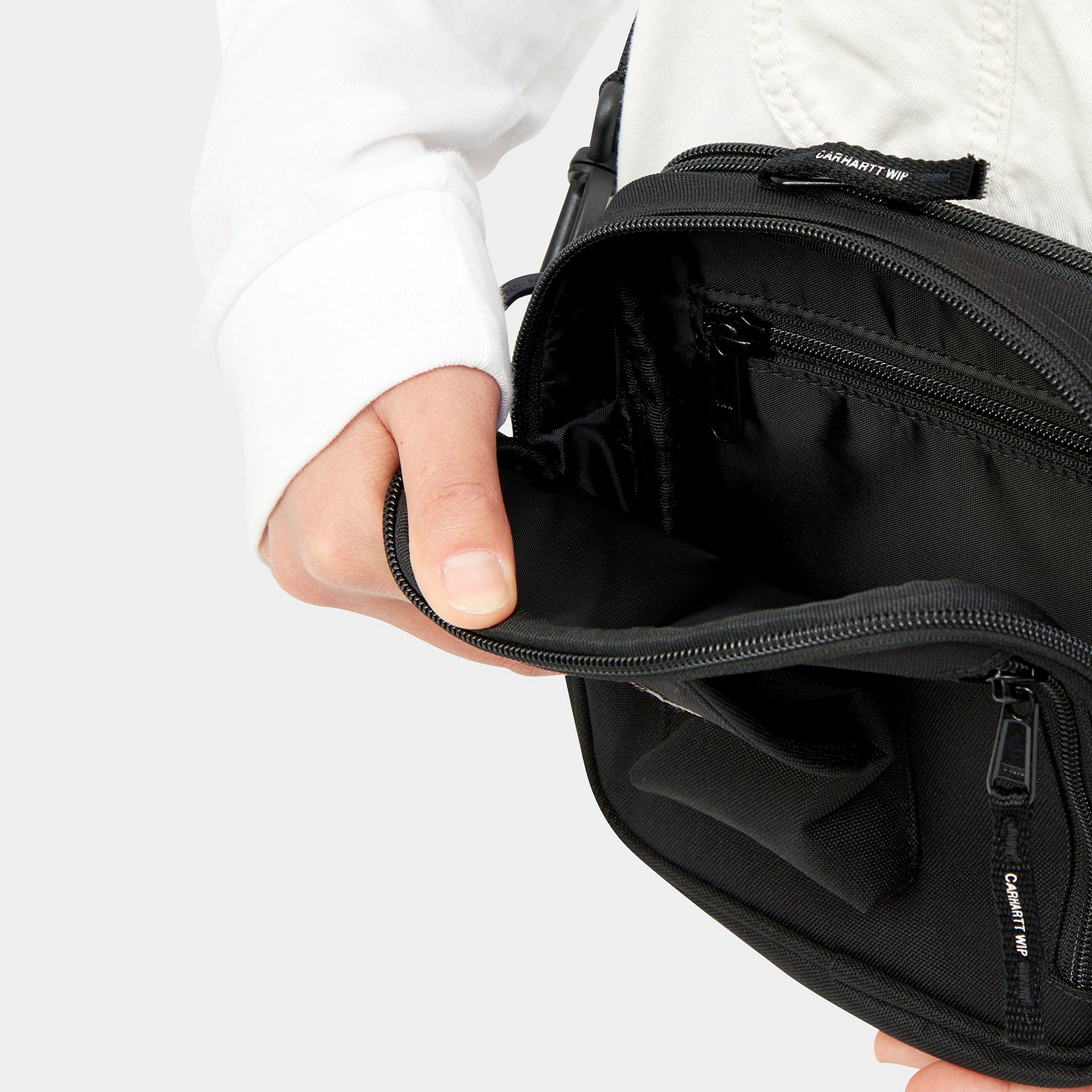 Carhartt Shoulder bag Black