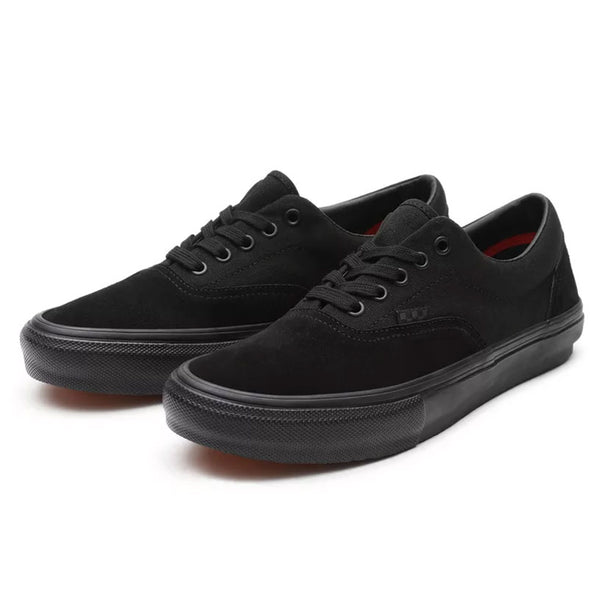 Vans era classic all black sales skate shoes